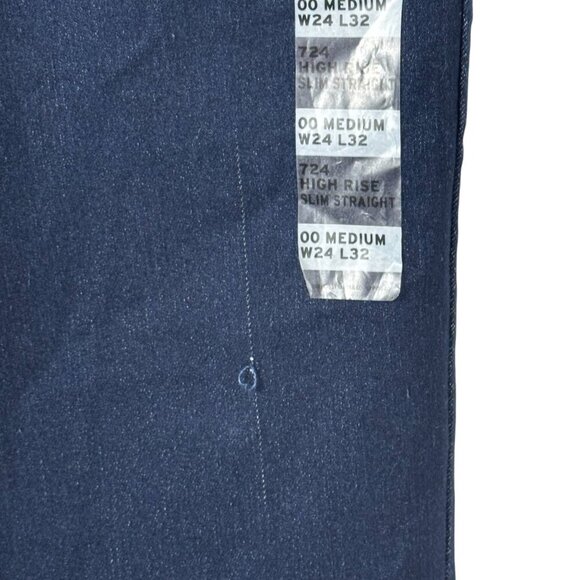 Levi's 724 High Rise Slim Straight Dark Wash Jean READ W24 L32 Casual Stretch - Picture 3 of 15
